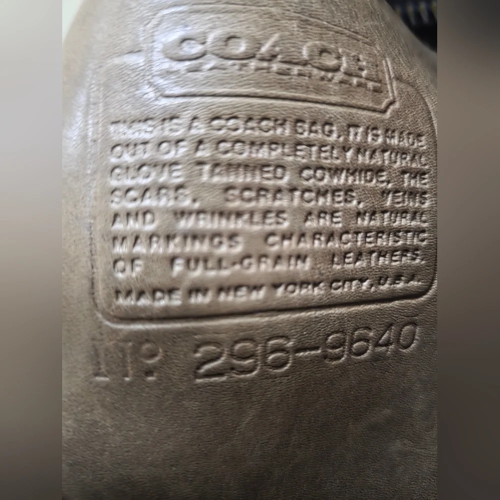 AUTHENTIC VINTAGE RARE COACH GENUINE LEATHER HAND BAG 12.5